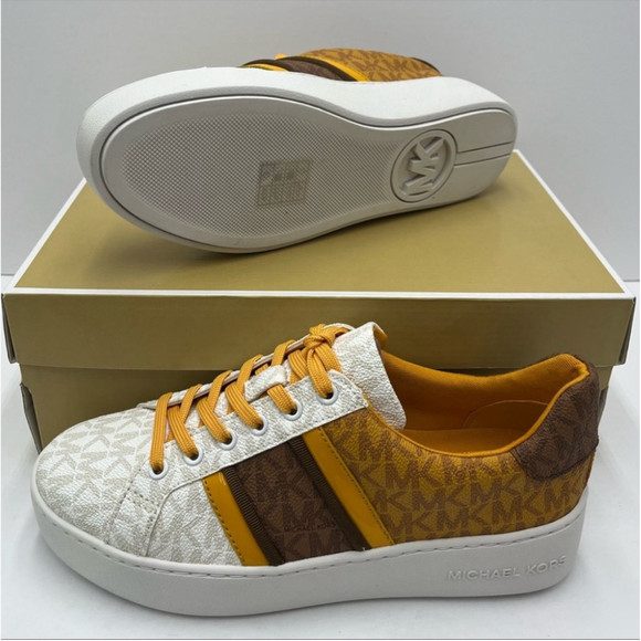 MICHAEL KORS POPPY STRIPE LACE
UP Sneaker - Picture 8 of 10